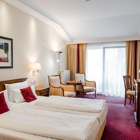 Hotel Antoniushof Ruhstorf an der Rott Экстерьер фото