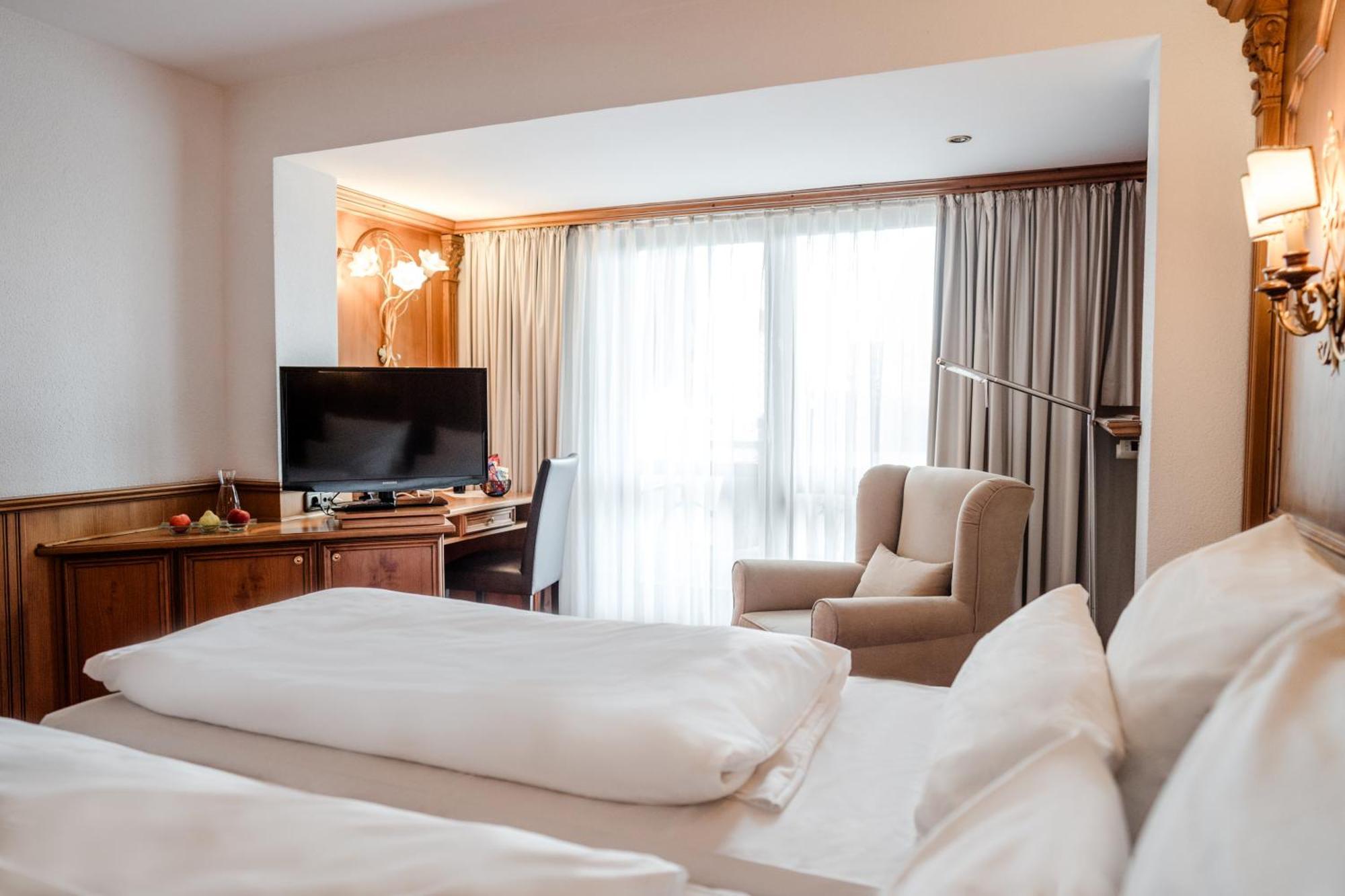 Hotel Antoniushof Ruhstorf an der Rott Экстерьер фото