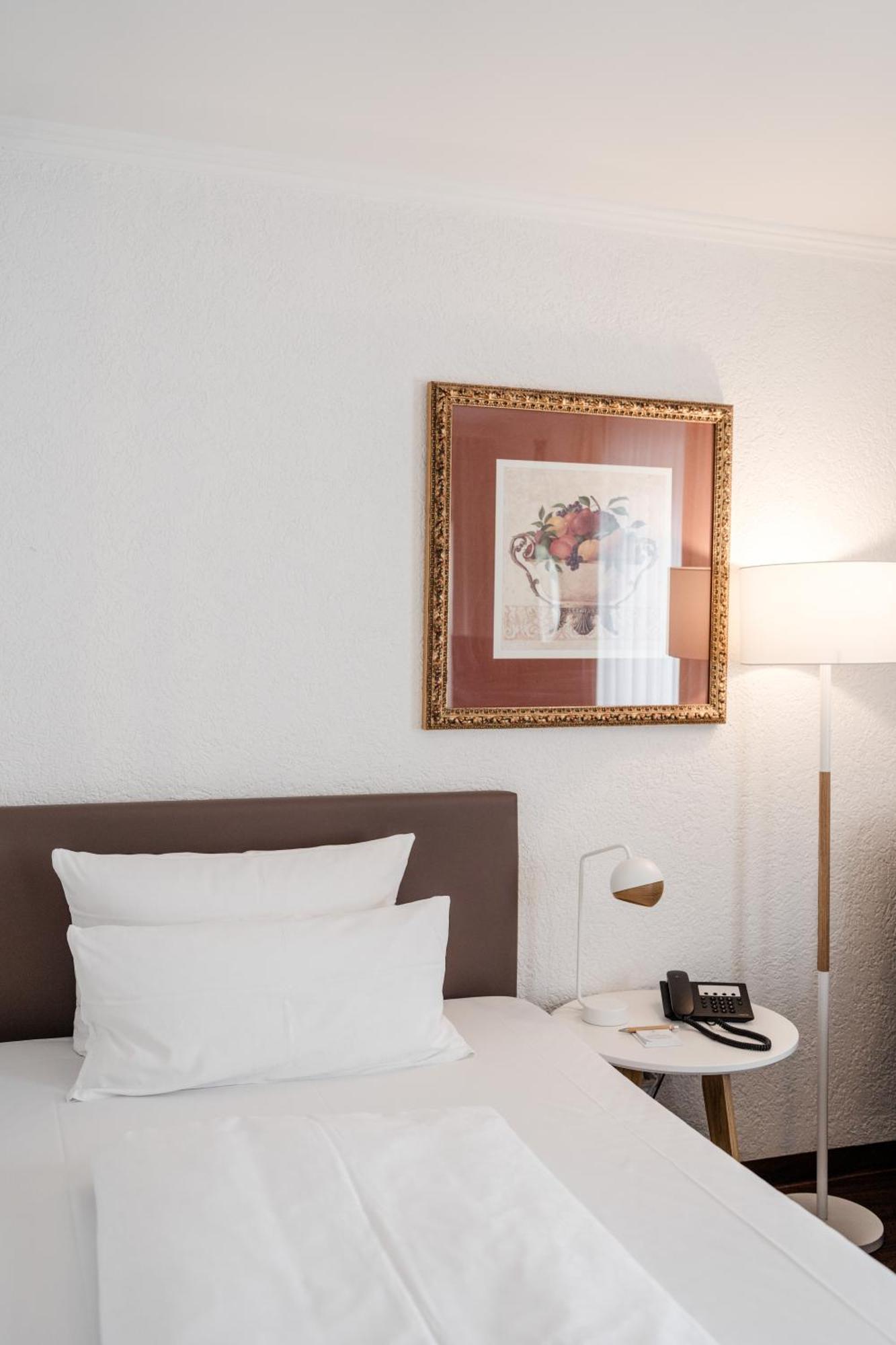 Hotel Antoniushof Ruhstorf an der Rott Номер фото